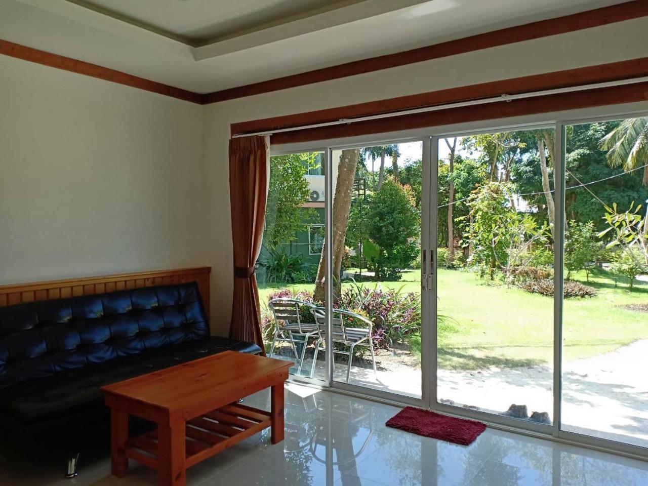 Z-Touch Lipe Island Resort Exterior photo